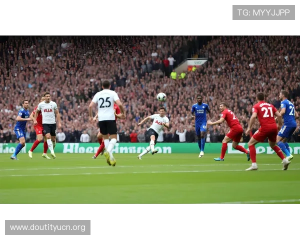 选择合适的斗球软件，让你的足球梦想变成现实